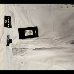 Fashion Nova never worn jeans